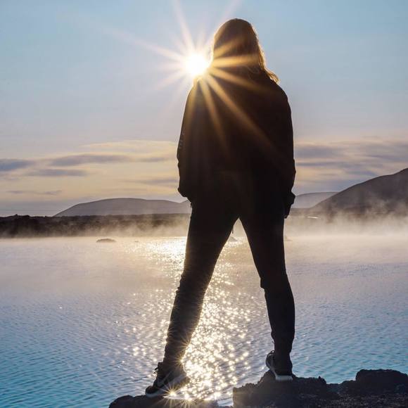 Meet your Posher, Emilie - Picture 1 of 1